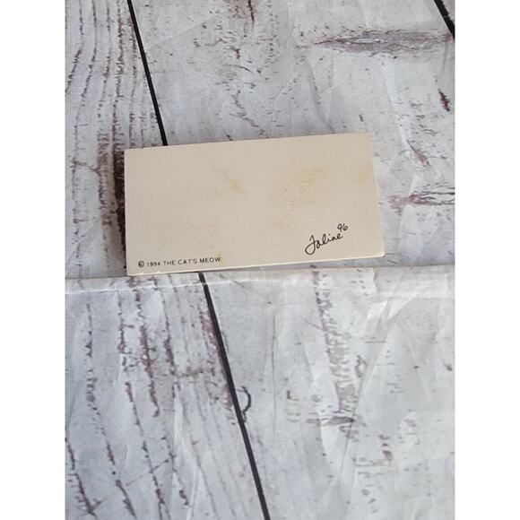 The Cat's Meow Village Brick Garden Wall Ivy and Flowers Accessory Shelf Sitter - Picture 4 of 4